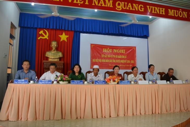 Ứng cử viên đại biểu HĐND tỉnh, huyện tiếp xúc với  cử tri 2 xã Thạnh Đông, Thị Trấn